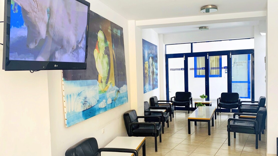 Kasavettis Center - Hotel Studio & Apartments